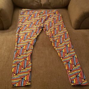 Lularoe Patterned leggings